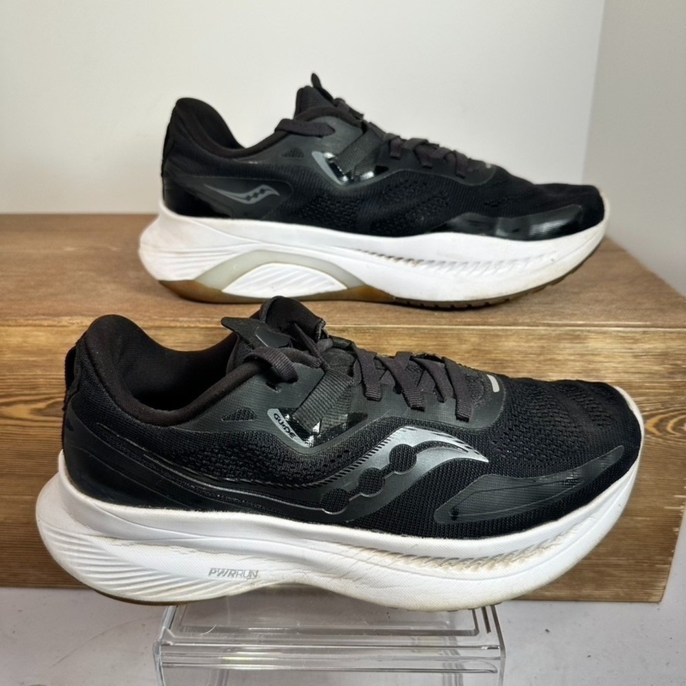 Saucony Guide 15 Running Shoes Womens SZ 7 Black Athletic Sneakers Athleisure